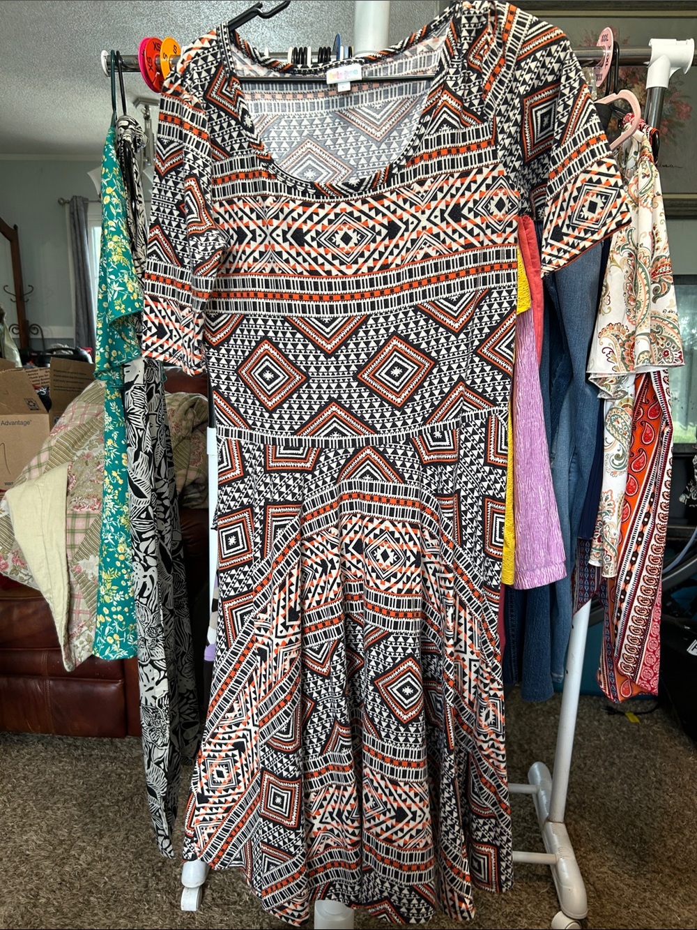 LuLaRoe Geo Print Short-Sleeve Midi Dress in Rust, Black & White Size L